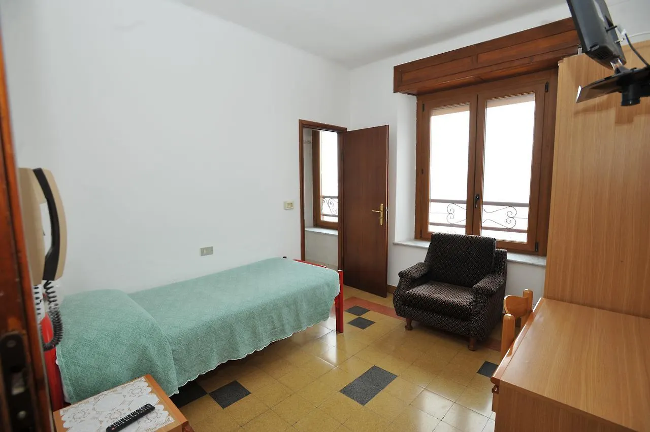 Conca D'Oro Hotel Barigazzo 2*,  Italy